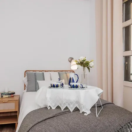 Apartment Baruhaus Conde Barrio Humedo *