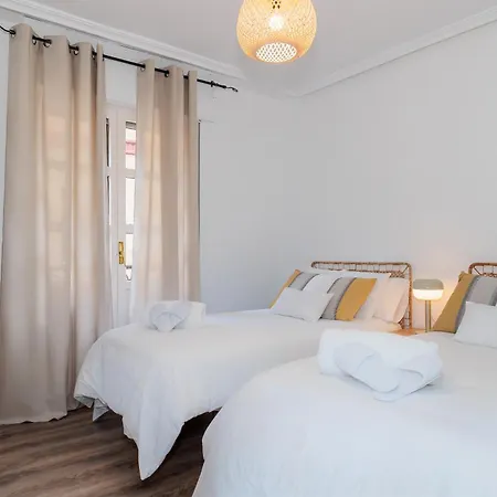 Baruhaus Conde Barrio Humedo Apartment *