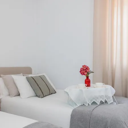 Apartment Baruhaus Conde Barrio Humedo