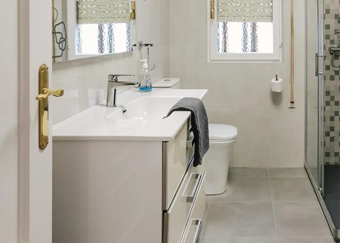 Conde Barrio Humedo * León